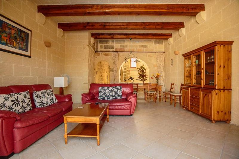 400 Year Old Converted Farmhouse With Private Pool Vila Xagħra Exterior foto