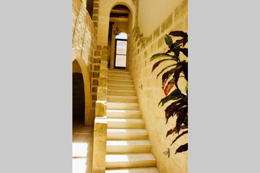 400 Year Old Converted Farmhouse With Private Pool Vila Xagħra Exterior foto