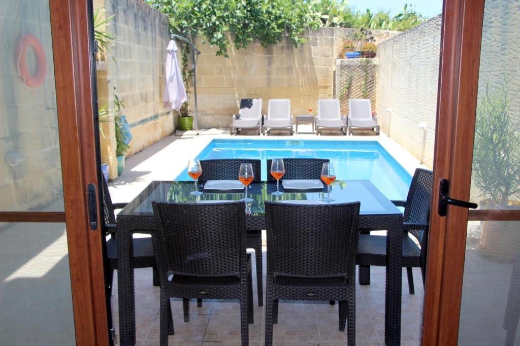 400 Year Old Converted Farmhouse With Private Pool Vila Xagħra Exterior foto